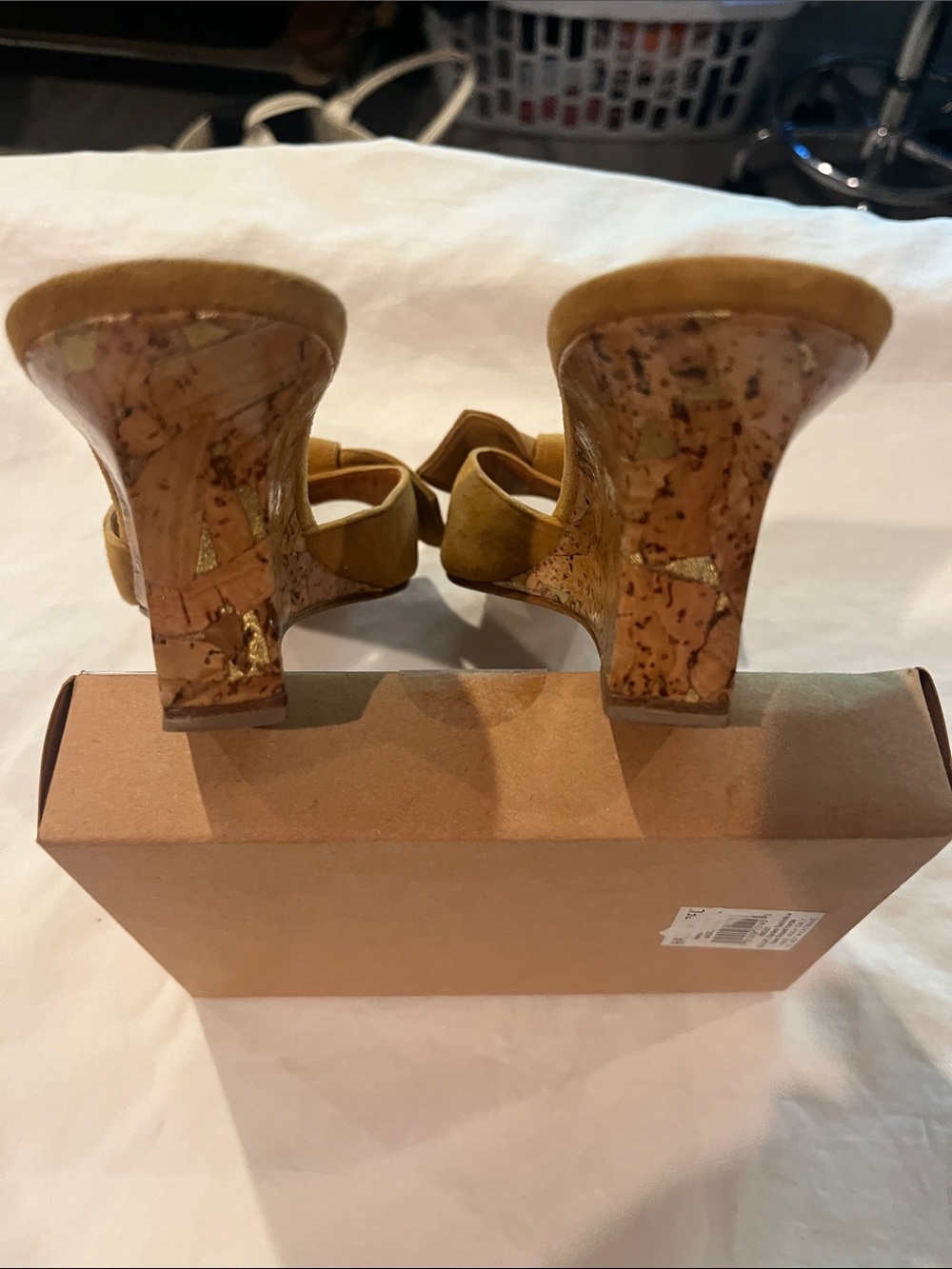 Manolo Blahnik Tan Suede Bow Cork Insole Slide Mules - Picture 6 of 7